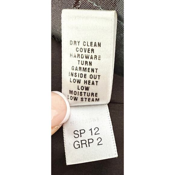 St. John Couture Women's Silk Cropped Single Breasted Jacket Cuffed 1/2 Sleeve 4 - Picture 10 of 10